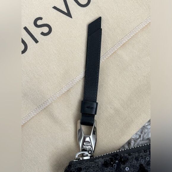 Rare Luxury LOUIS VUITTON Sunshine Express Clutch Wool Sequins Leather Pouch - Picture 10 of 11